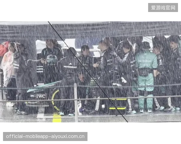 安东内利雪邦雨战：如何在复杂天气下发挥出色？